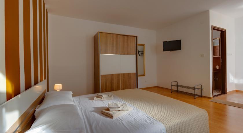 Apartment Nikolina มาลีโลชินจ์ ห้อง รูปภาพ